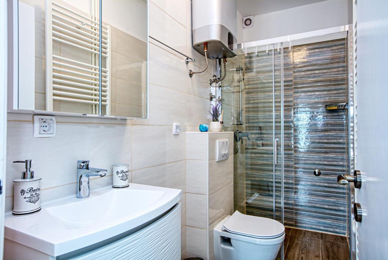 Apartment Tisno 5130C 外观 照片